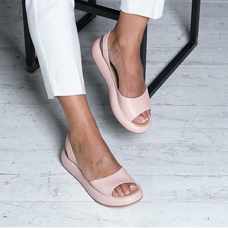 Elegant women's sandals with open platform