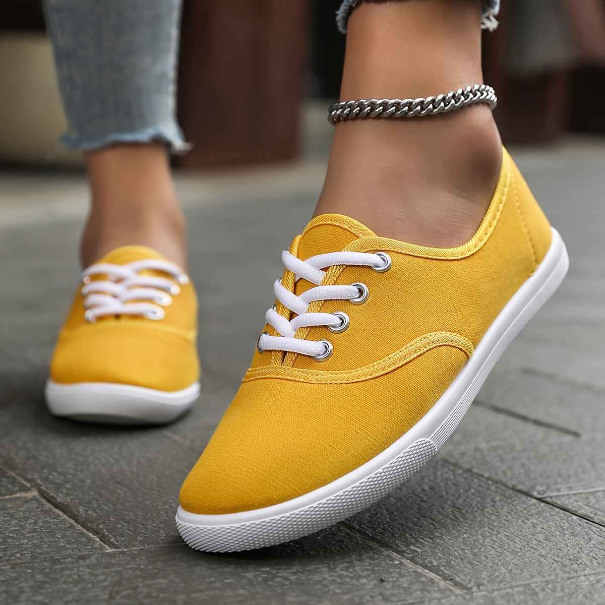 Sophie | Comfortabele lage canvas sneakers in wit