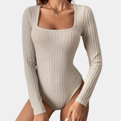 Ebba – Gebreide Bodytrui voor Dames met Vierkante Halslijn