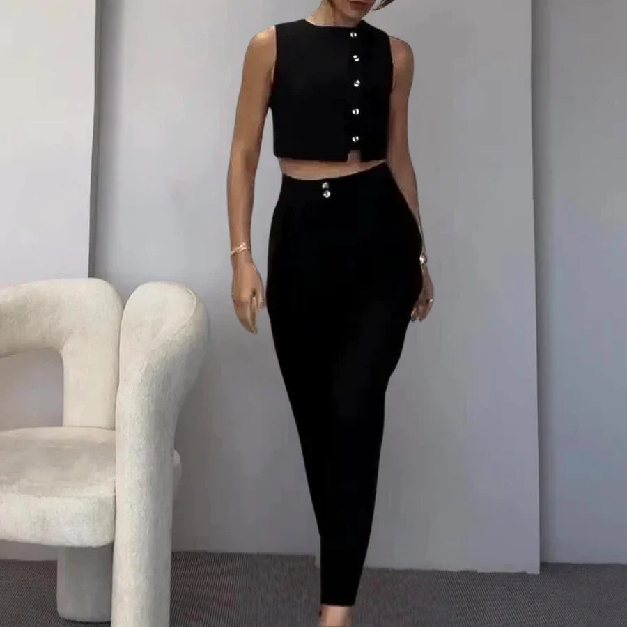 Elsa – Sophisticated 2-Piece Set for Women