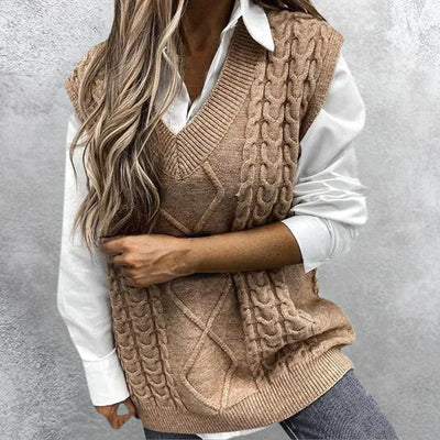 Elvira – Elegant Knitted Cardigan for Women