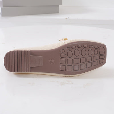 Elena | Elegant ballet flats with a metal chain