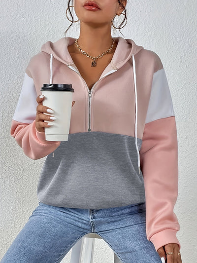 Lotte | Elegant zip-up hoodie with color blocks