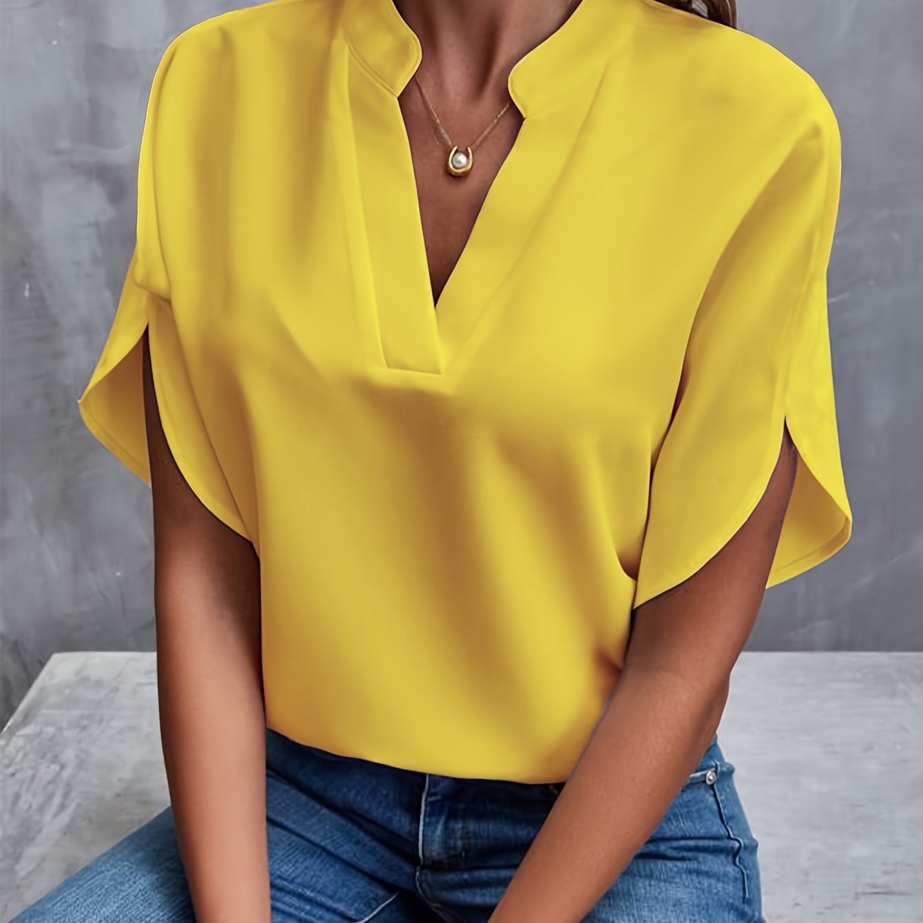 Lotte | Plain blouse with notch