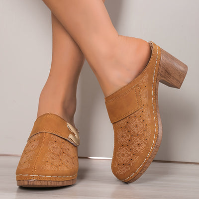 Luna | Fashionable women's sandals with floral pattern and thick heel