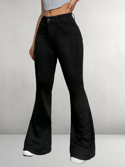 Nina | Elegante zwarte flare jeans met knoopdetail