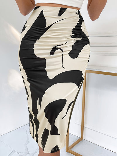 Lara | Pencil skirt with abstract print and ruffles