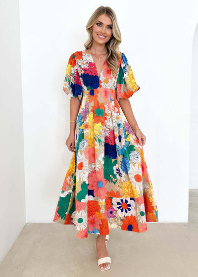 Bloom Elegance – Midi Jurk met Abstracte Bloemenprint