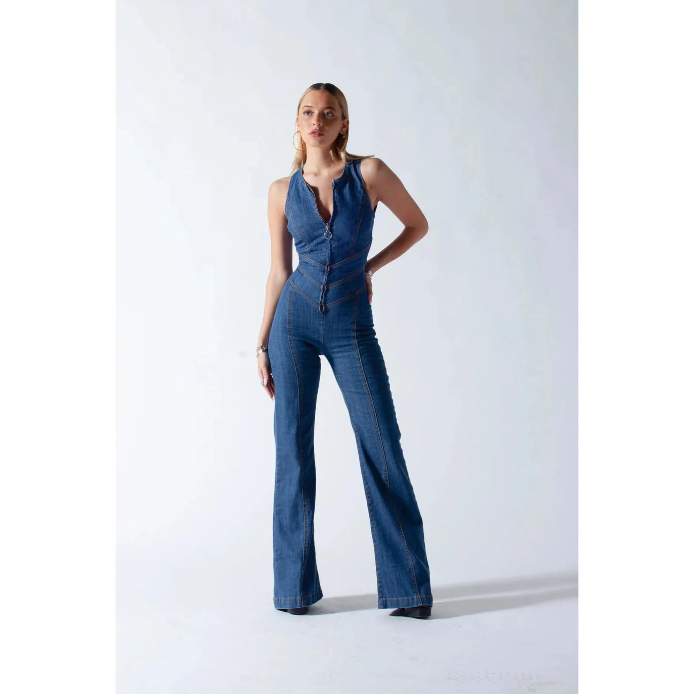 Eleri - Backless Heart Cut Out Jumpsuit 