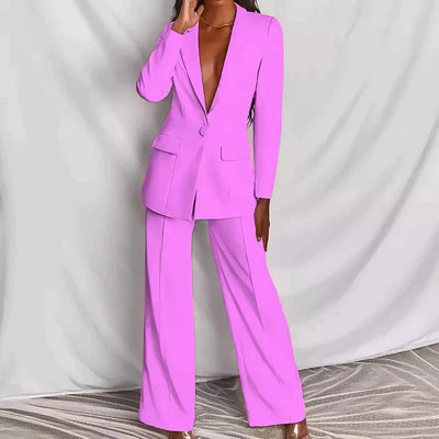 Kee – Elegant Women's Suit with Blazer and Trousers