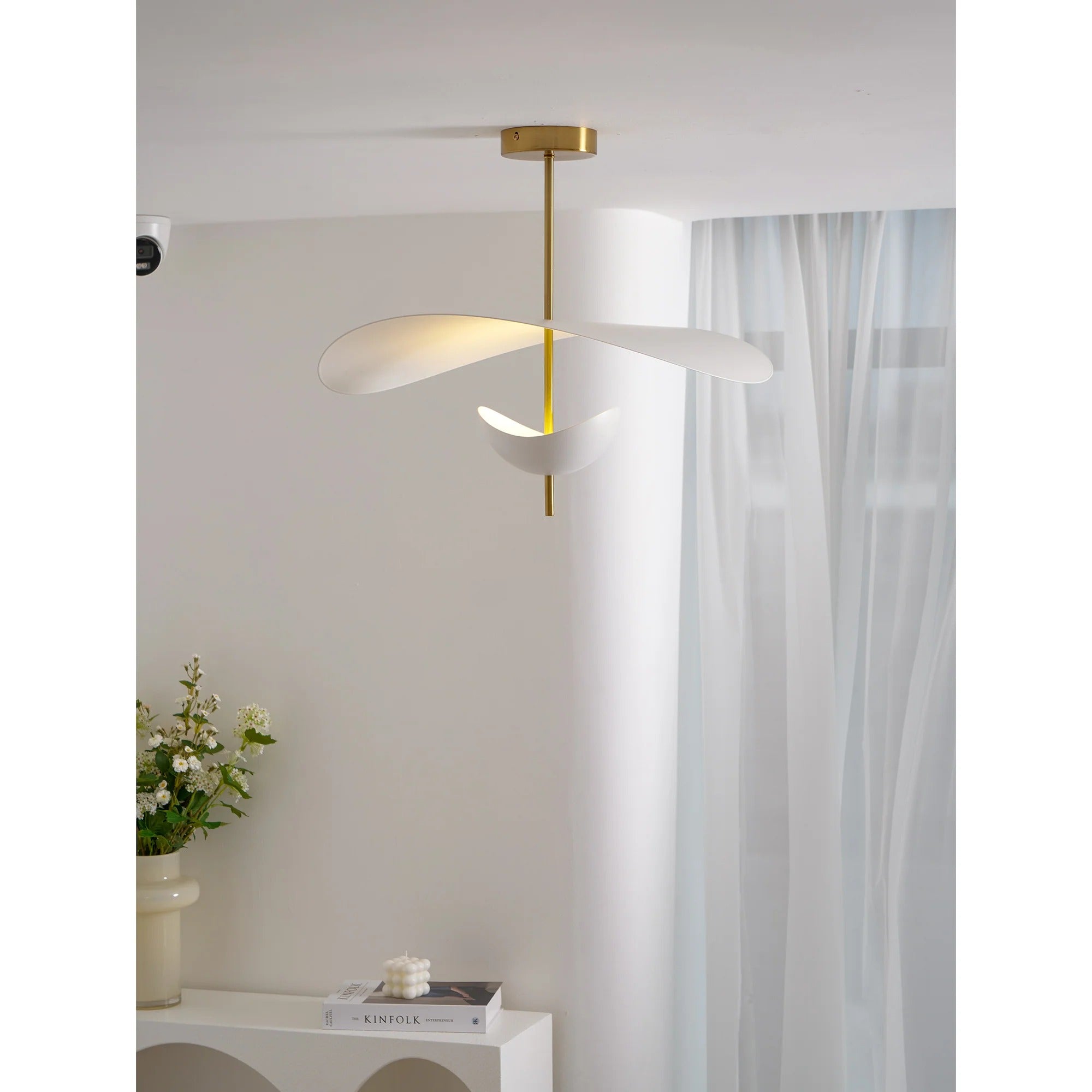 Unorara - Nordic Floating Metal Pendant Lamp