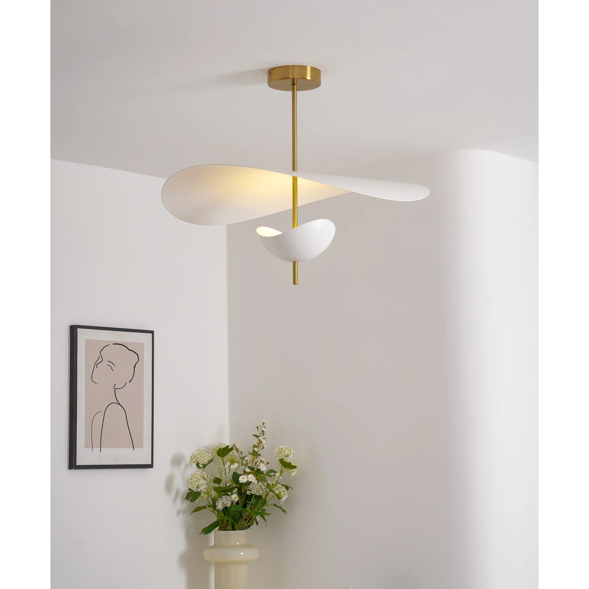 Unorara - Nordic Floating Metal Pendant Lamp