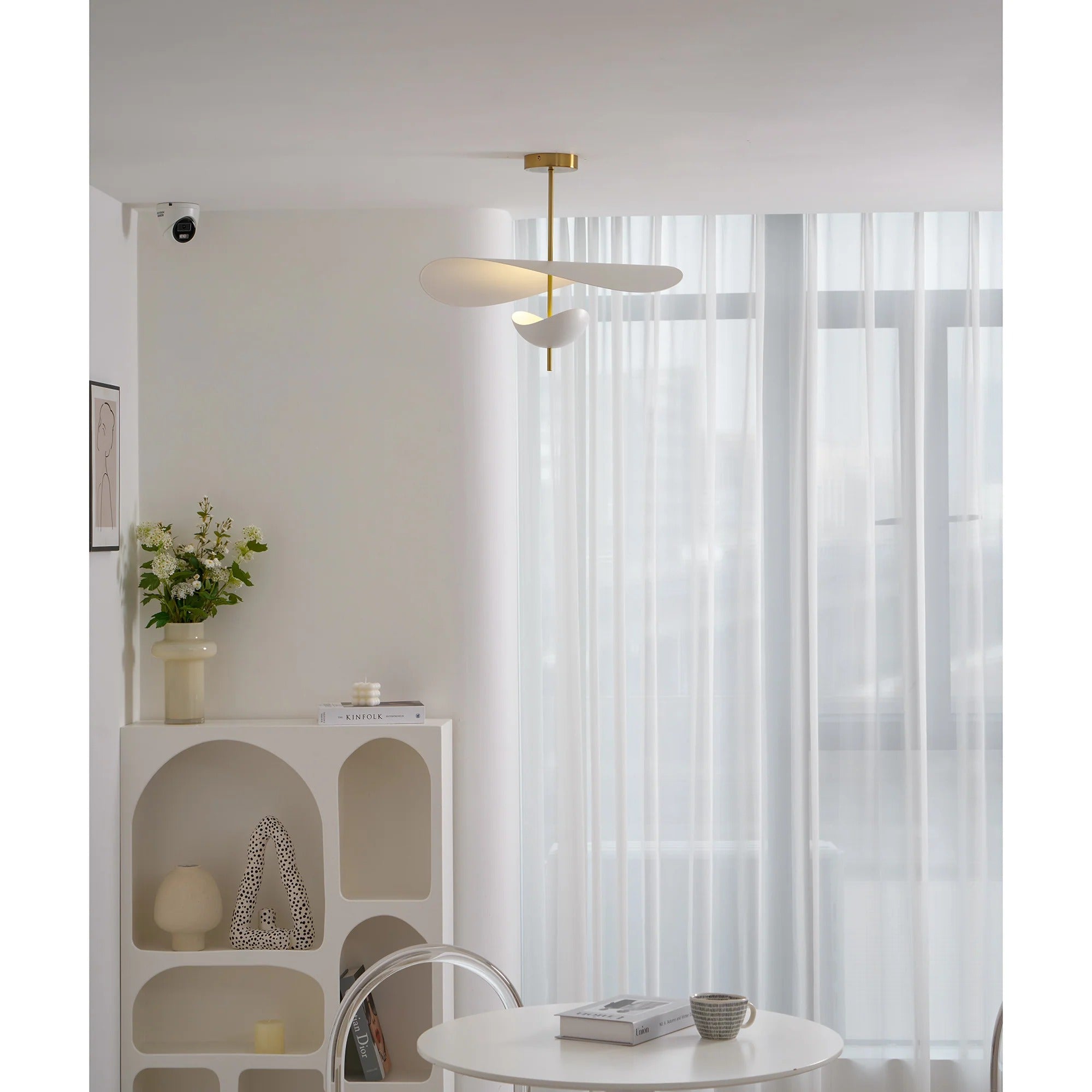 Unorara - Nordic Floating Metal Pendant Lamp