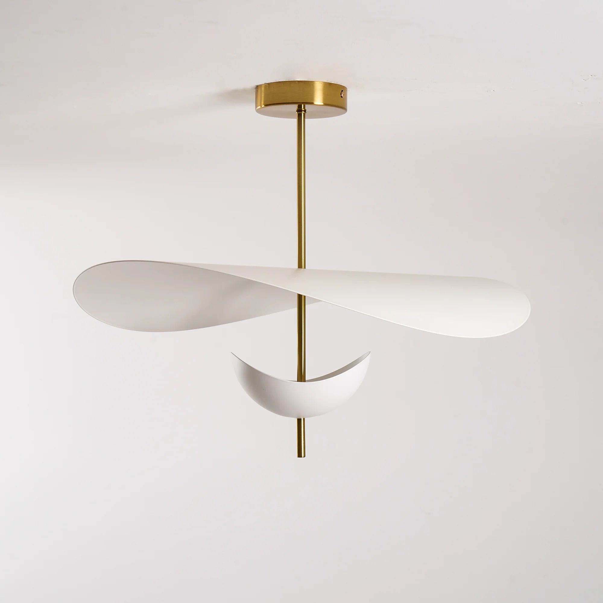 Unorara - Nordic Floating Metal Pendant Lamp