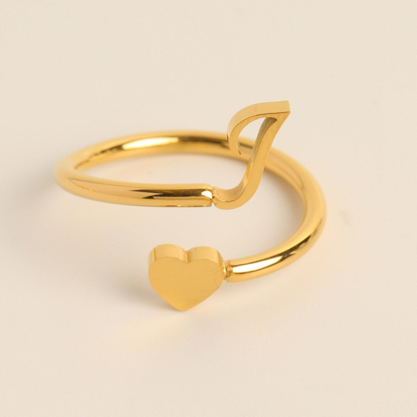 Love Initial Ring – Personal charm with meaningful engraving