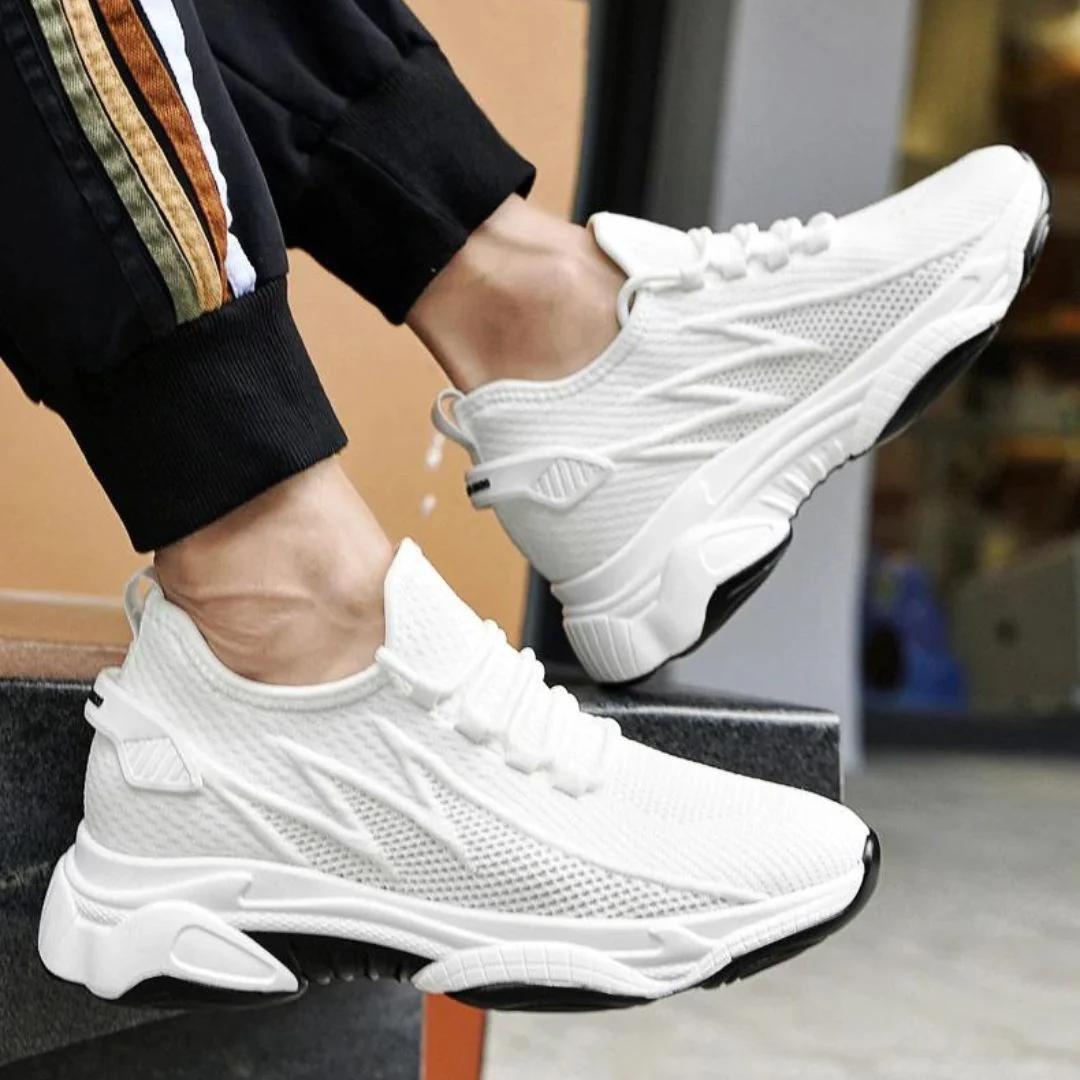 Jay – Sporty Sneakers with Breathable Upper