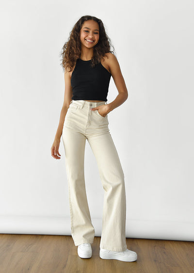 Cyra Flare Jeans | Elegantie en Comfort in Eén