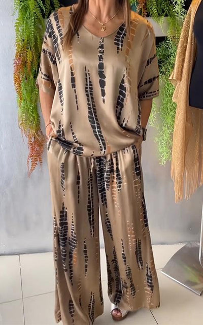 Janae - Casual Two-Piece Satin Suit with Round Neck