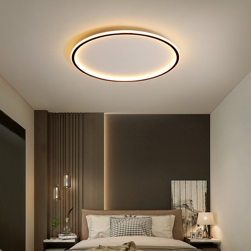 Nemura – LED Ceiling Light With Circular Diffuser