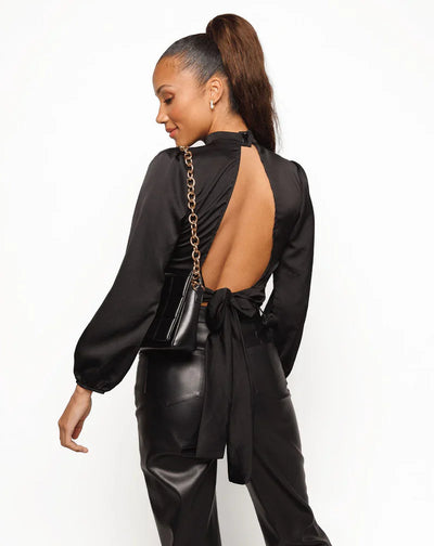 Liva – Elegante Satijnen Top voor Dames