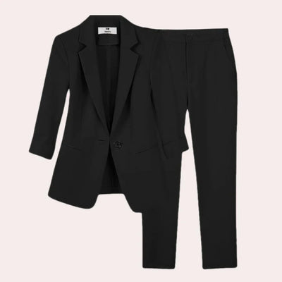 Liv – Sophisticated Blazer and Trouser Set for Women
