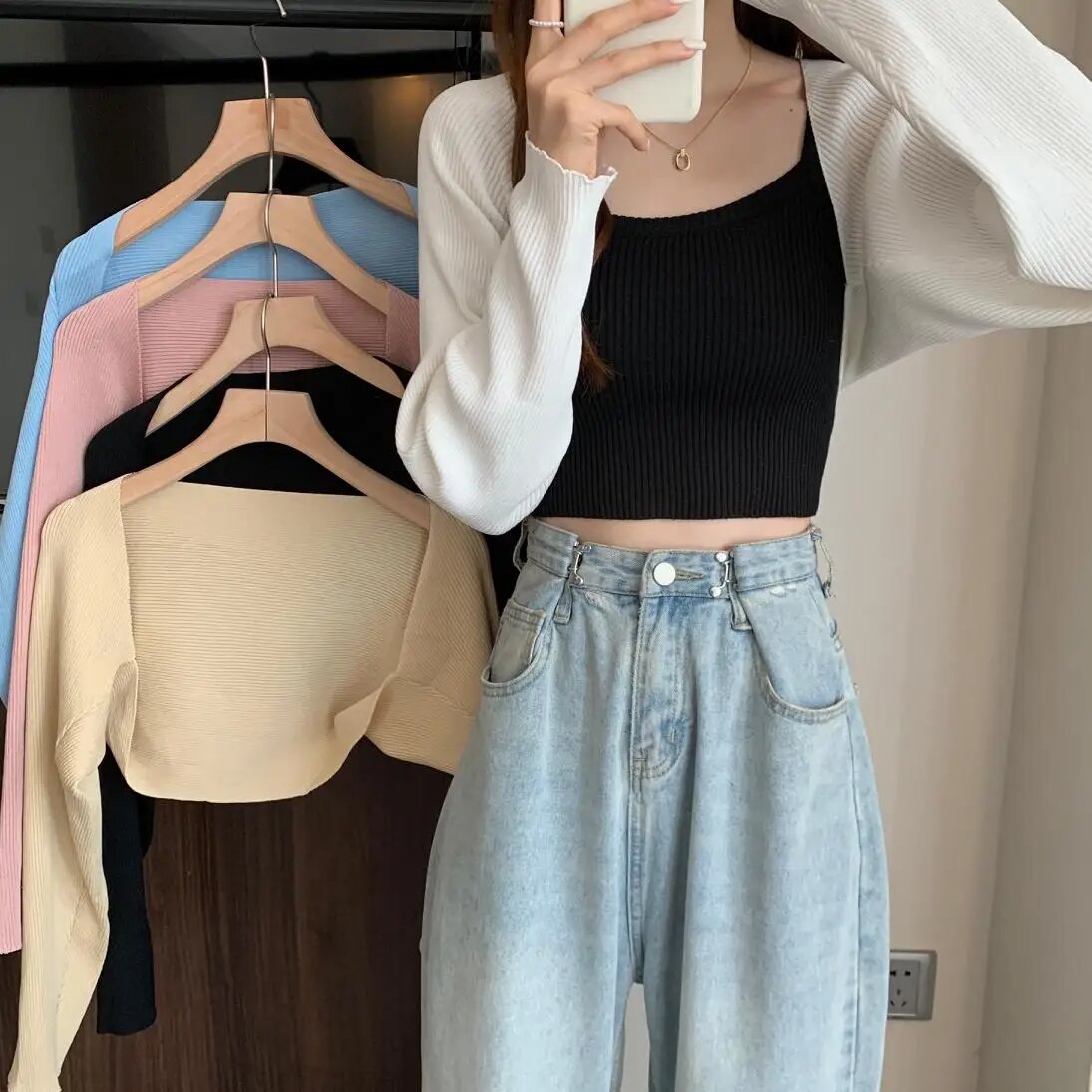 Eva | Trendy knitted cardigan with pattern