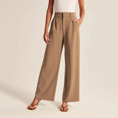 Marieke – High-waisted trousers with wide legs