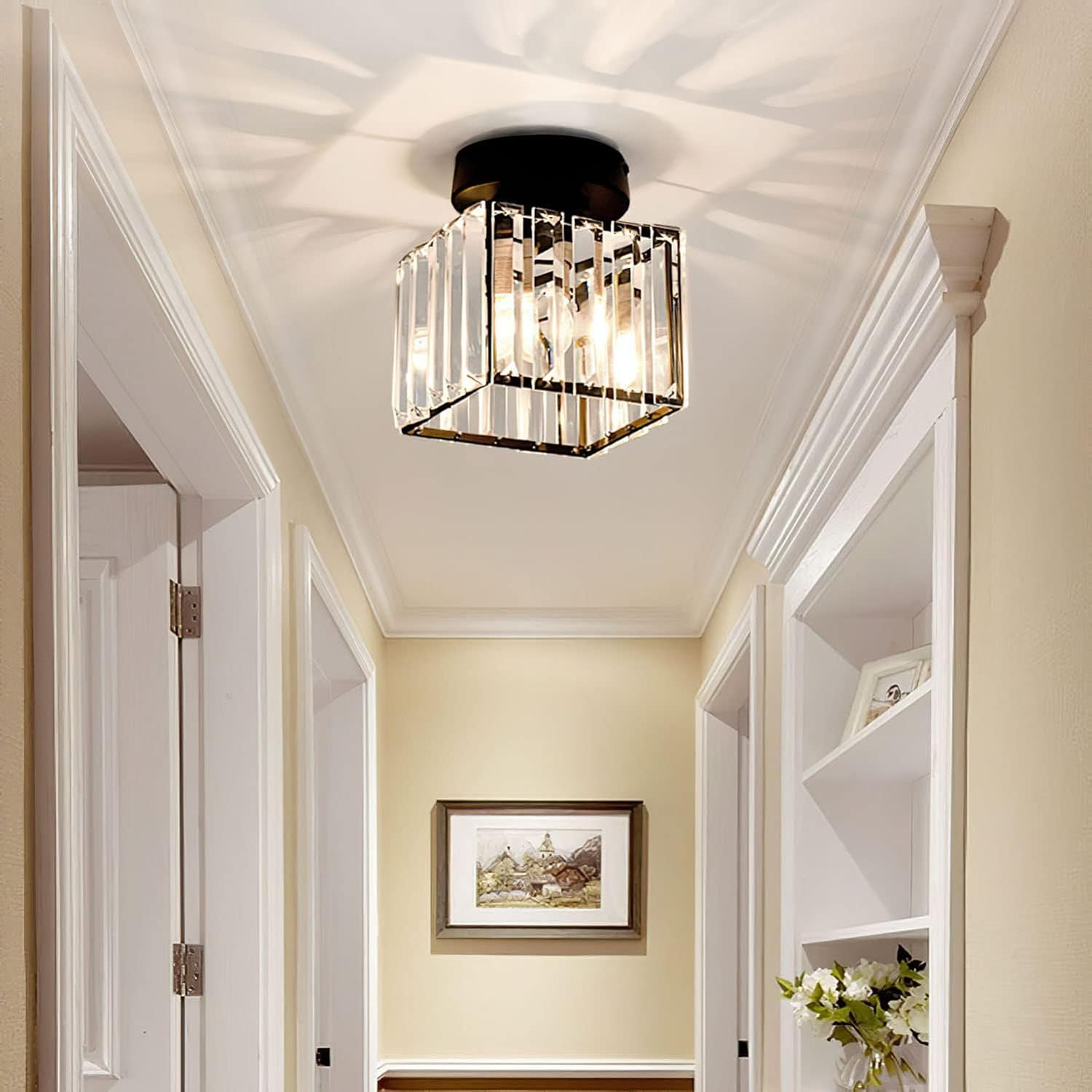 Liondra - Modern Flush Mount Ceiling Light with Crystal Shade