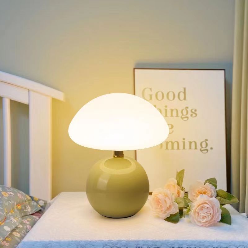 Murom - Mushroom Table Lamp with Ceramic Base
