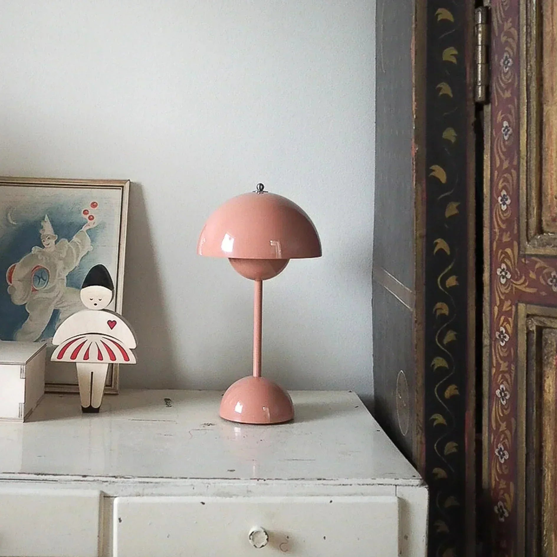 Nordilume - Modern LED Table Lamp Adjustable Brightness