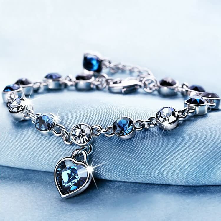 RozenOceaan – Hartvormige Damesarmband – Liefde & Elegantie
