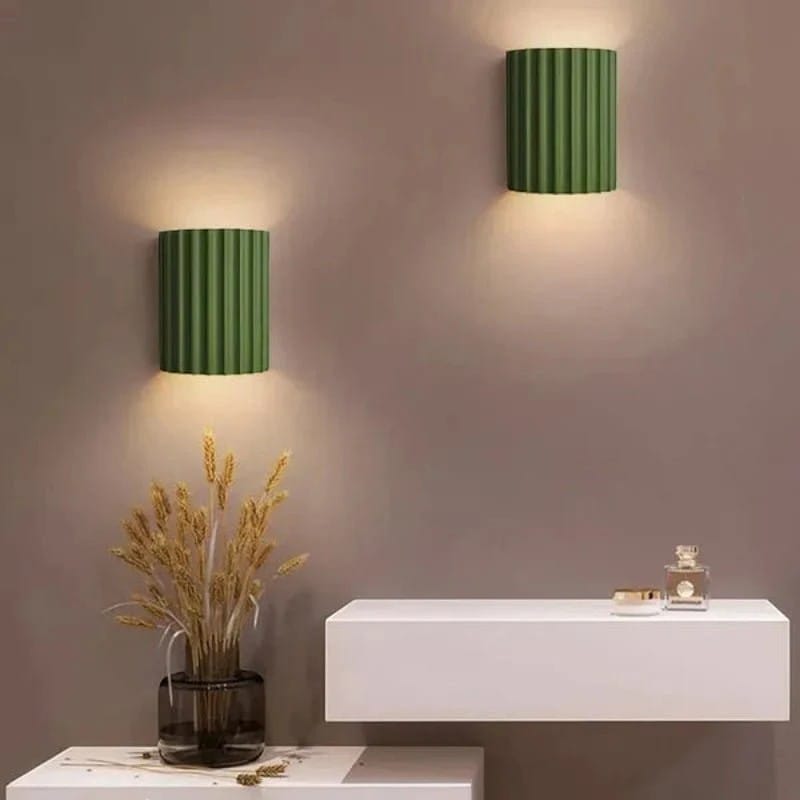 Sureline – Scandinavian Resin Wall Lamp