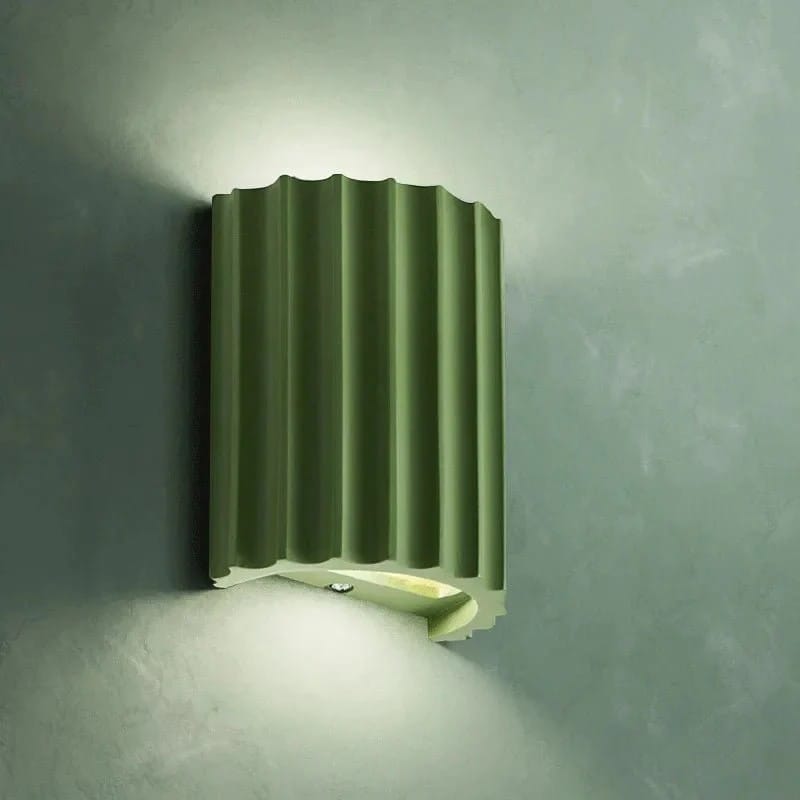Sureline – Scandinavian Resin Wall Lamp