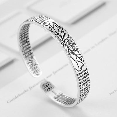 SereniteitLotus – Zilveren Lotus Armband – Kracht & Harmonie