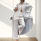 Trendy monochrome tweedelige outfit