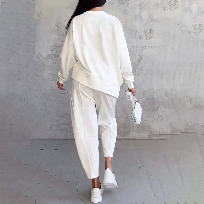 Elegant and Stylish Two-Piece Casual Suit for Women