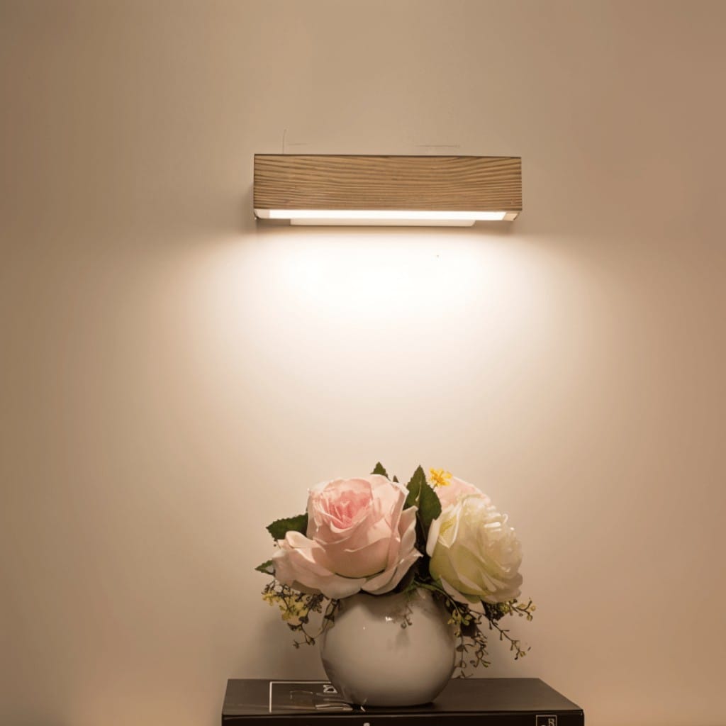 Aurevik – Adjustable Wooden Wall Sconce