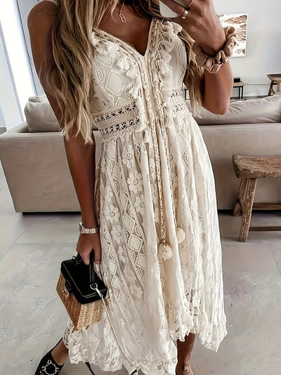 Danique | Elegante Kant Maxi Jurk met V-Hals en Flowy Zoom