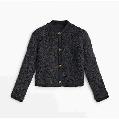 Tess – Teddy Vest met Goudkleurige Knopen
