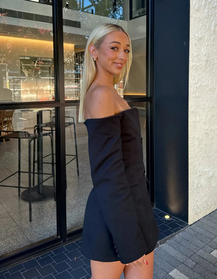 Filippa - Tailored Chic Blazer 