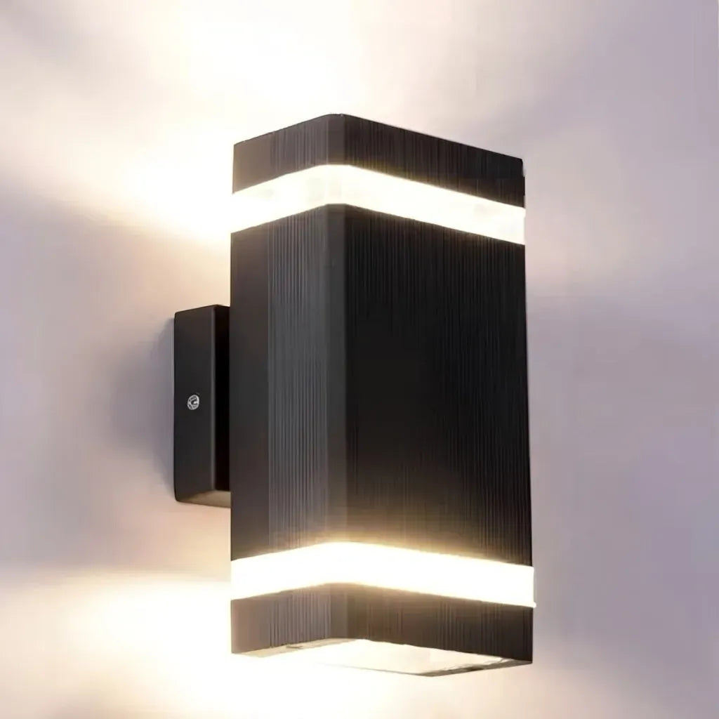 Brevon – Waterproof LED Exterior Wall Sconce