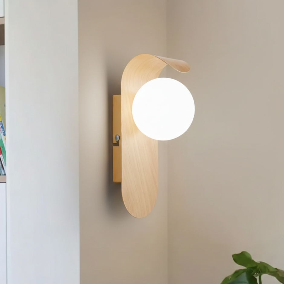 Naoren – Wood Effect Spherical LED Wall Light